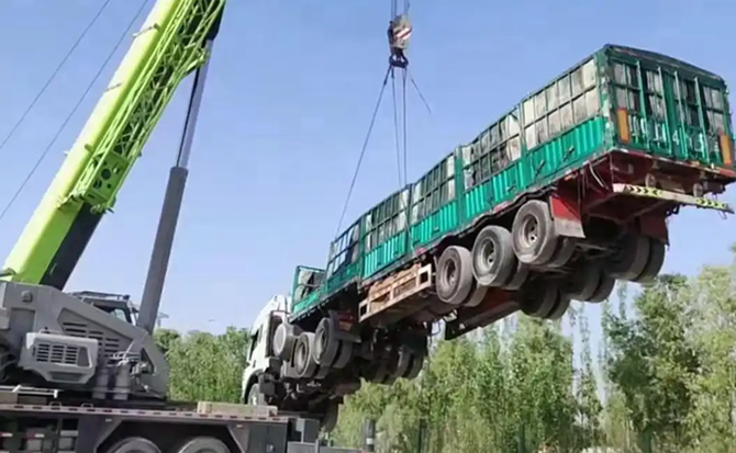 温宿道路脱困救援案例